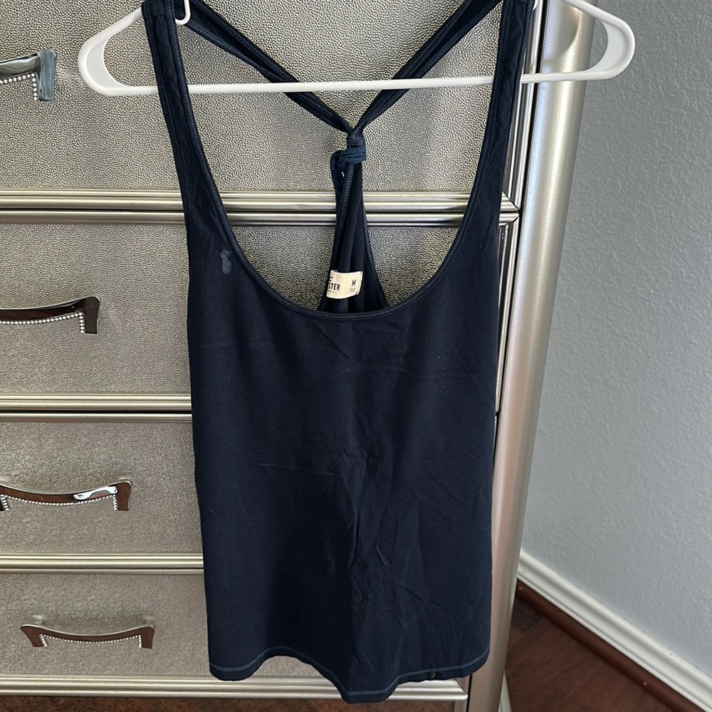 Size medium classic navy blue Hollister tank top